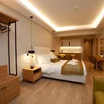 No21 Luxury * سالونيك